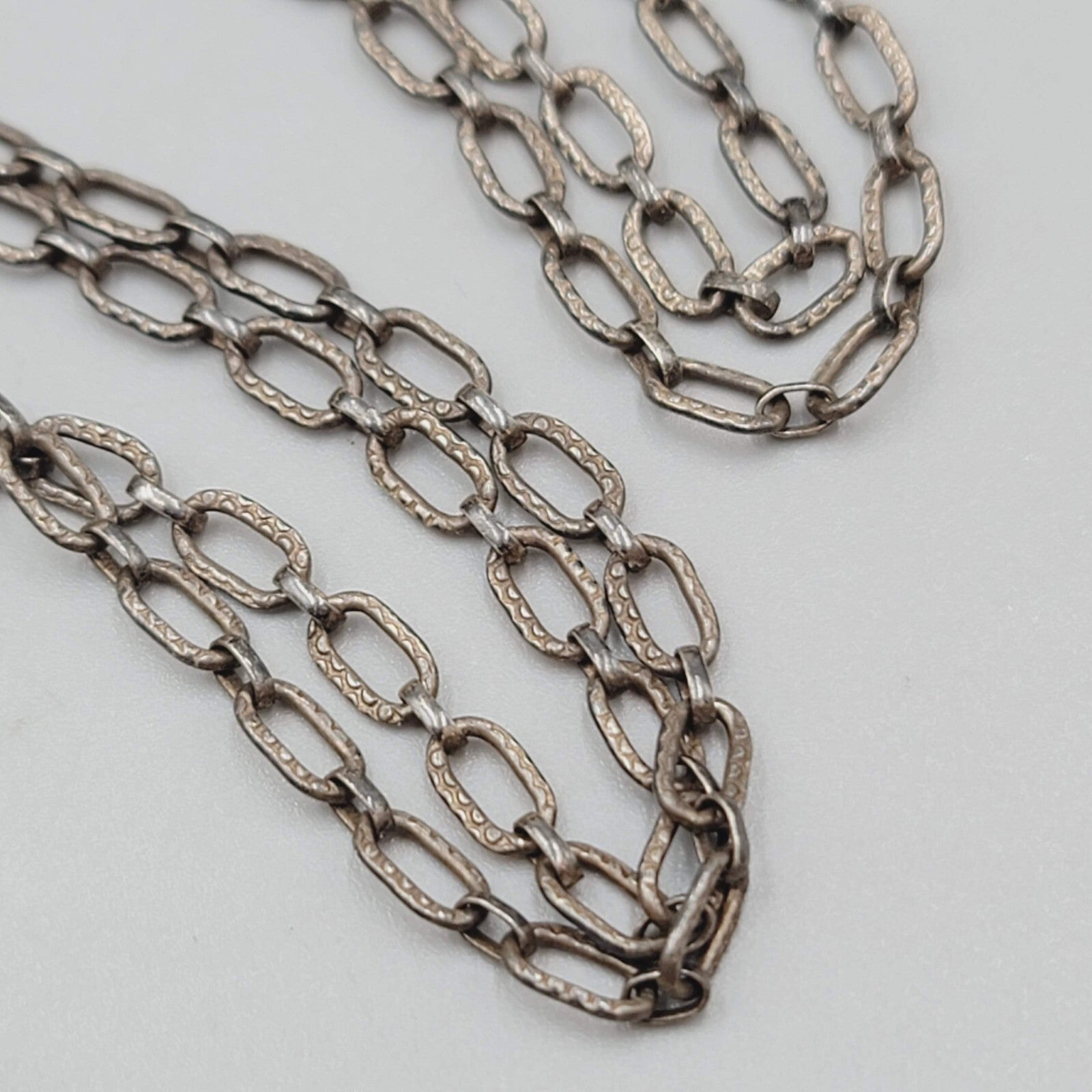 Sterling Silver Necklace Serpentine Stone Pendant Textured Chain 20"