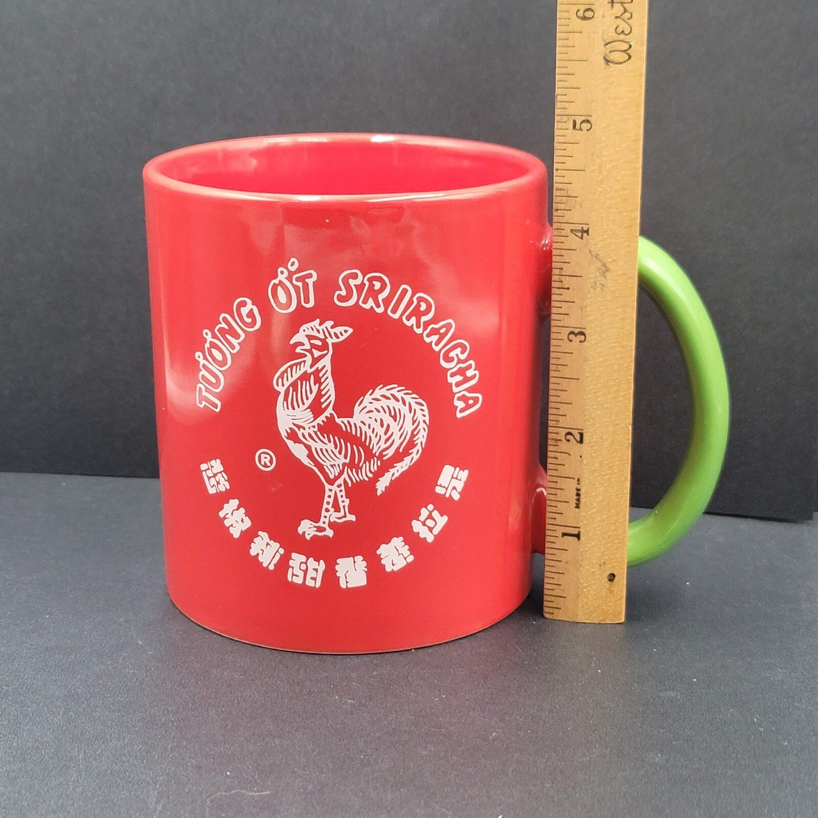 Large Coffee Mug Tea Cup Red Green Rooster "I Put Sriracha on my Sriracha" 20 oz