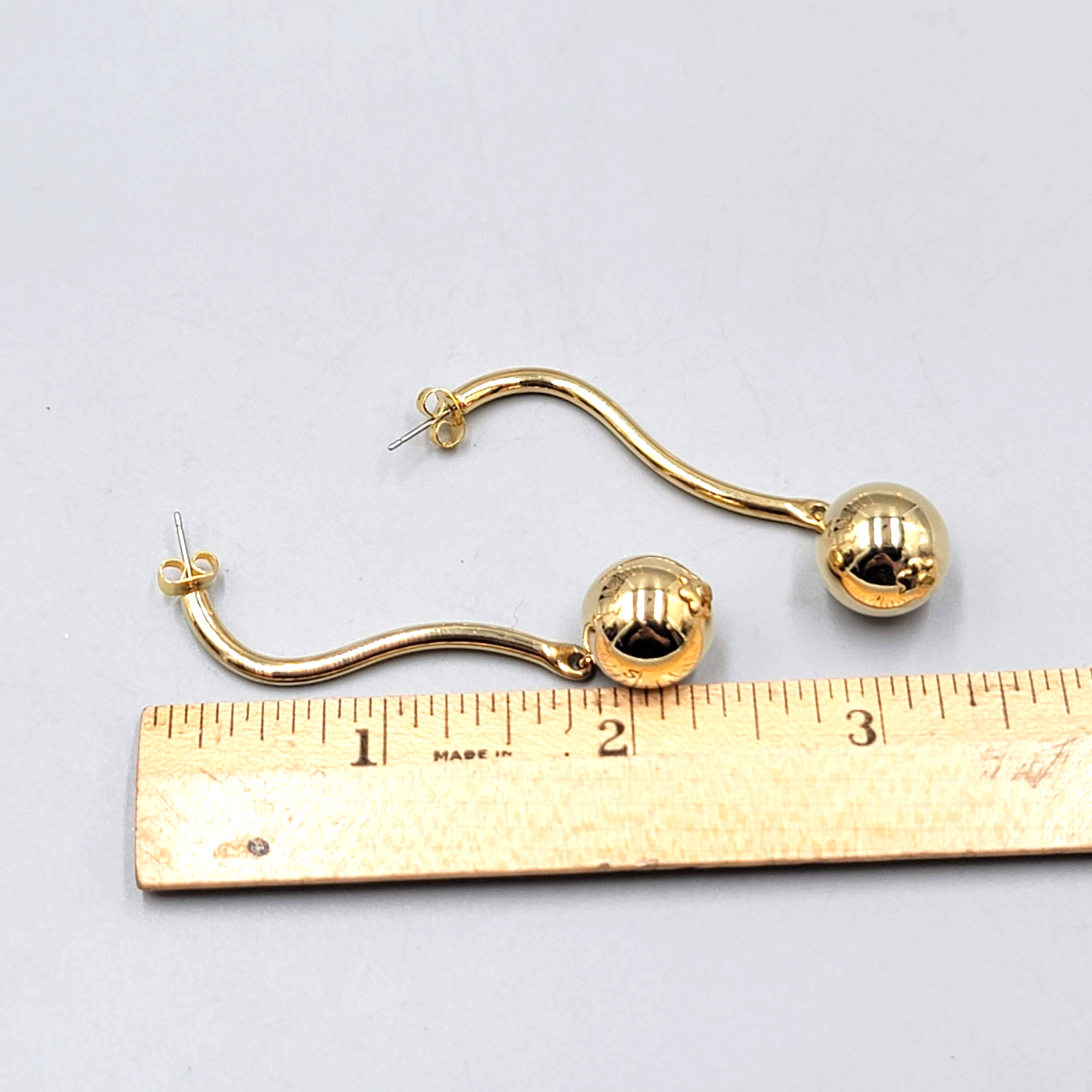 Modernist Drop Pierced Earrings Gold tone Dangle 2.5 in