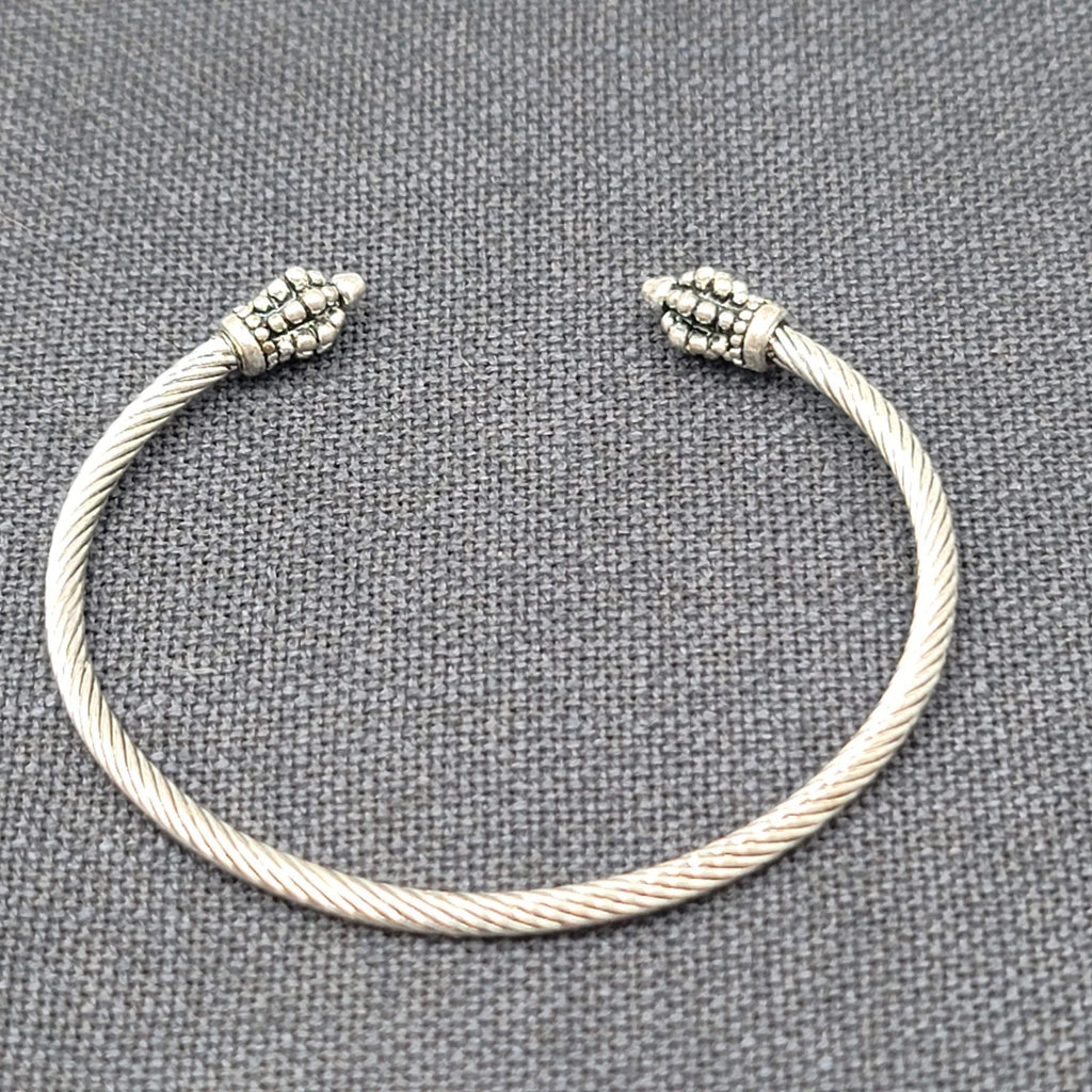 Twist Silver tone Cuff Slide Charm Bracelet Silver tone 7.75 in