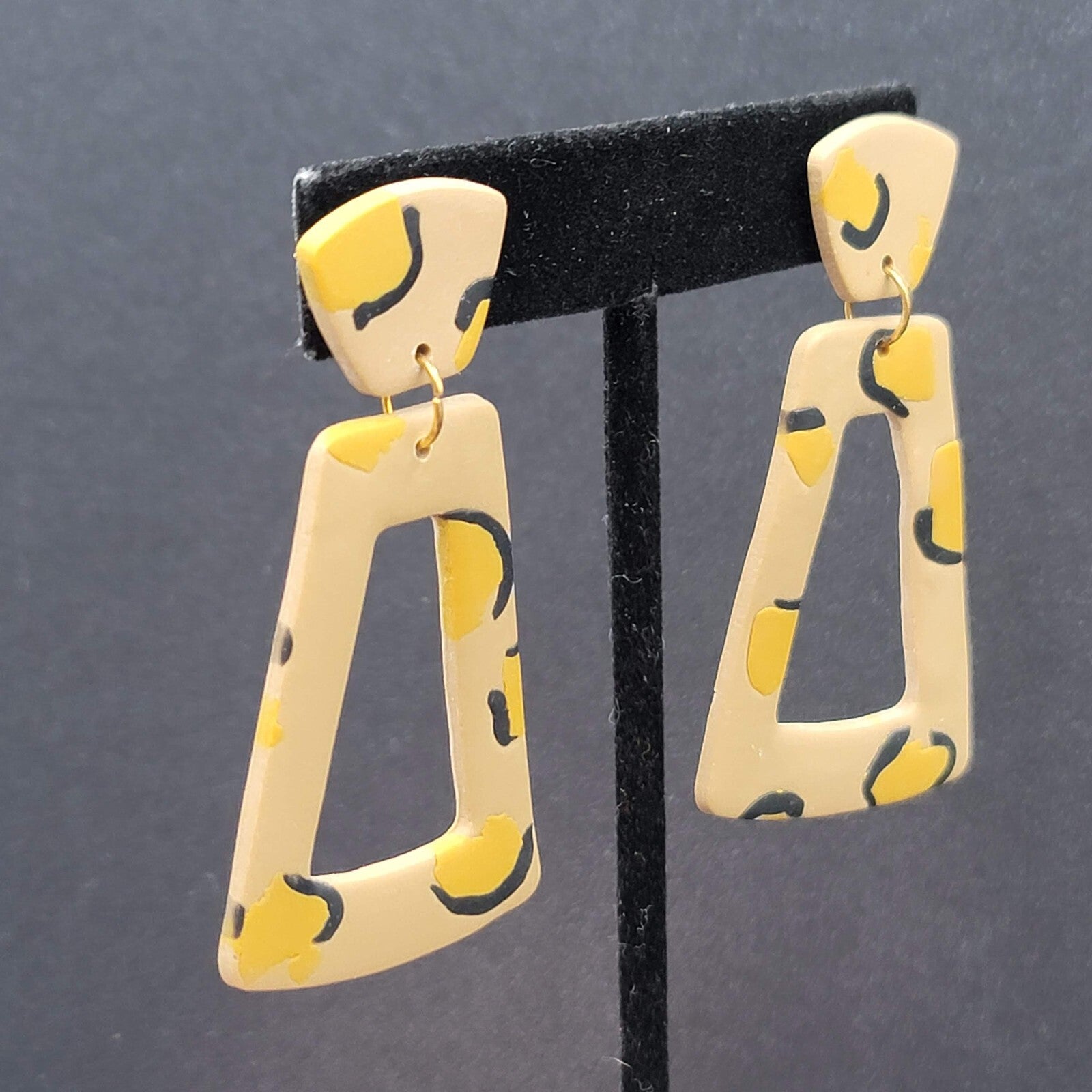 Pierced Earrings Beige Polymer Clay Yellow Black Statement Dangle 2 3/8"