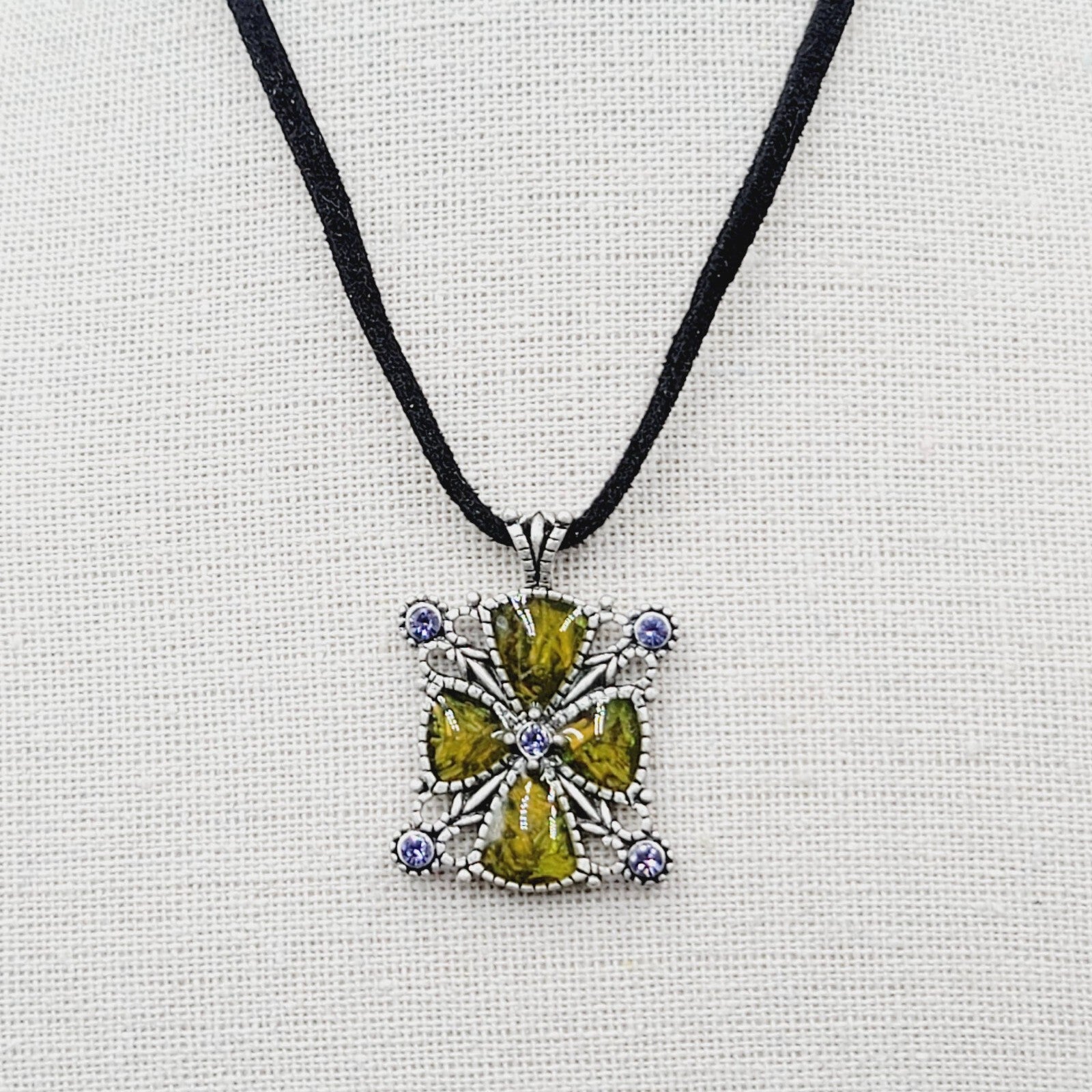 Lia Sophia Pendant Necklace Silver tone Crystal Suede Leather Cord 16"-19"
