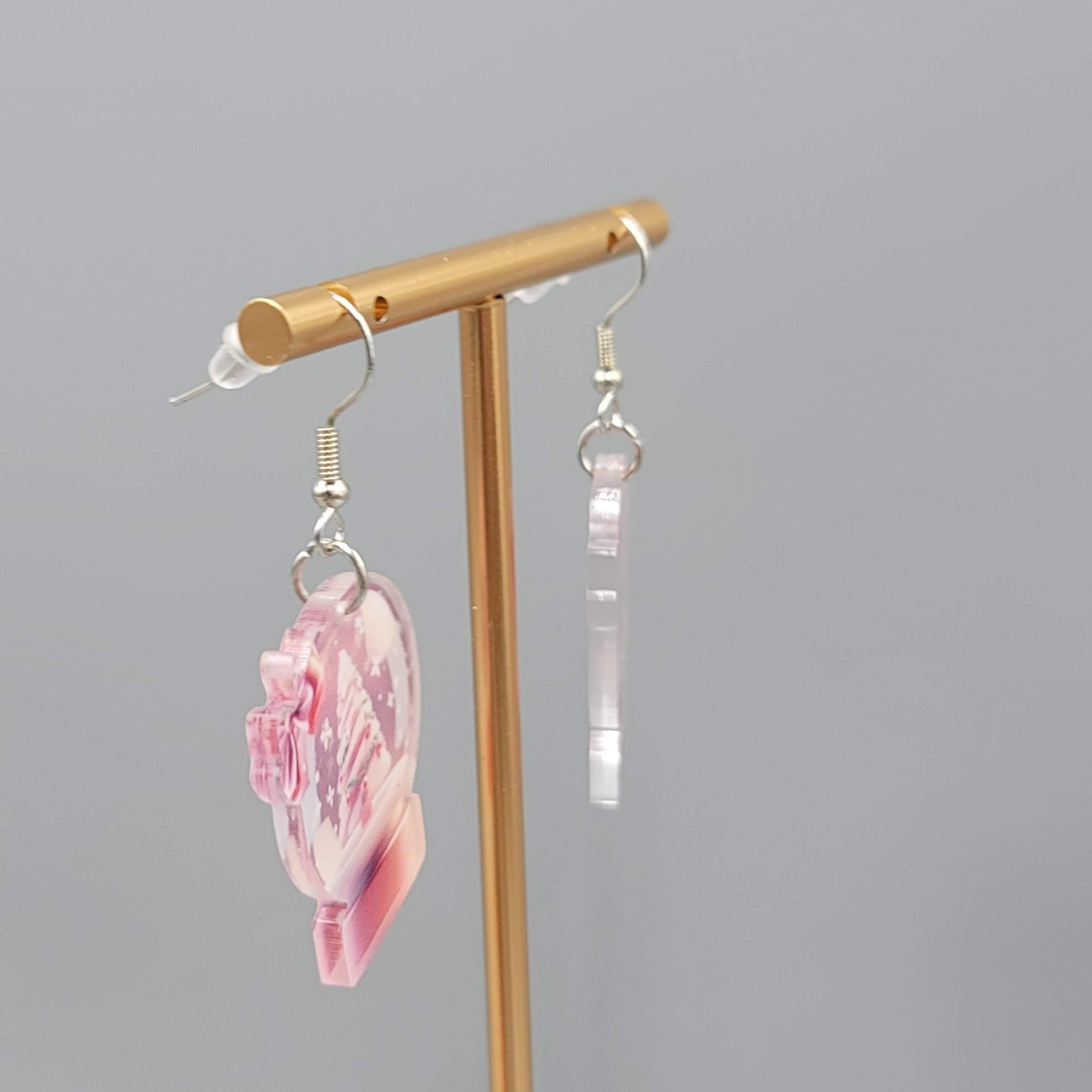 Christmas Snow Globe Pierced Earrings Silver tone Dangle Pink Tree Acrylic 1.25"
