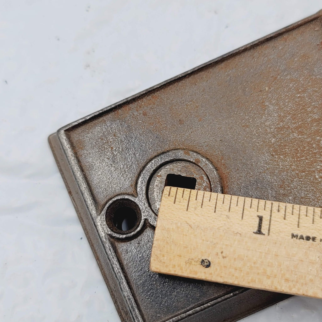 Antique Surface Mount Mortise No Keeper Spindle Hole No Lock  H0114