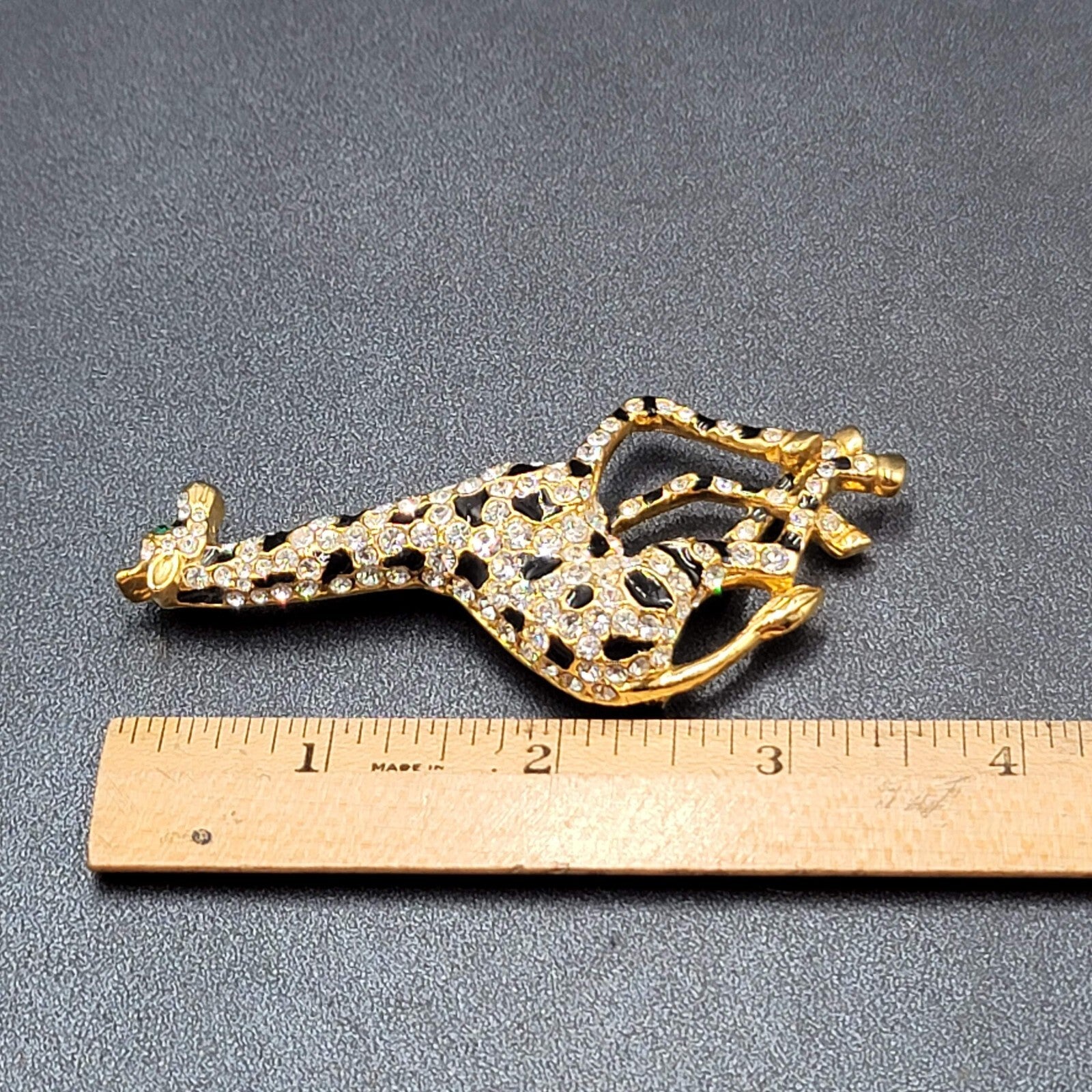Vintage Rhinestone Giraffe Brooch Gold Plated Estate Jewelry 3.5"