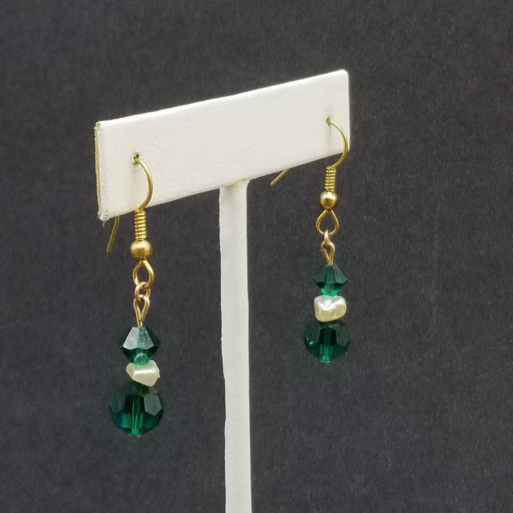 Pierced Earrings Gold tone Green Faceted Crystal Beaded Dangle  3/4"