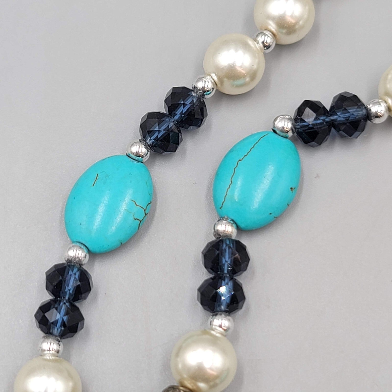 Blue Stone Bead Necklace Blue White Silver tone 18"
