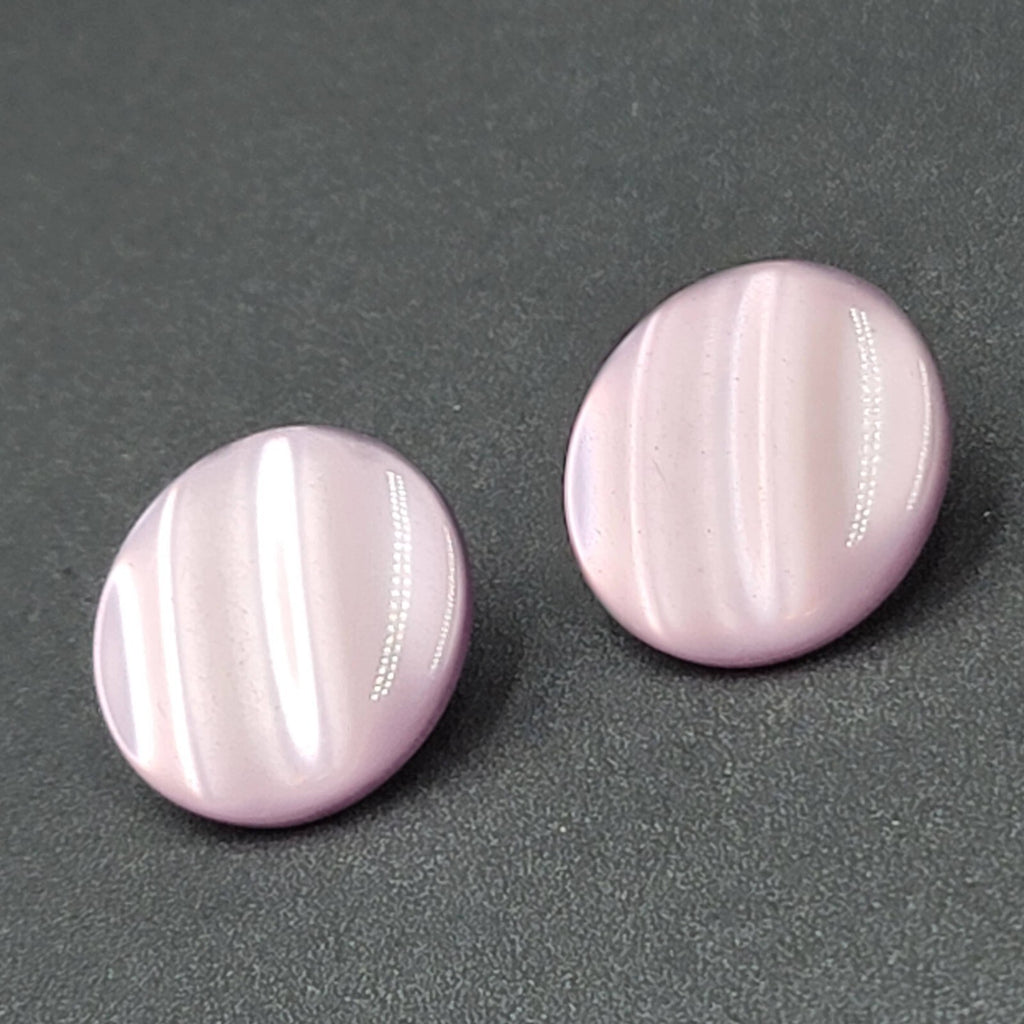 Vintage Pierced Earrings Purple Chatoyant Resin Round Discs 1 1/8"
