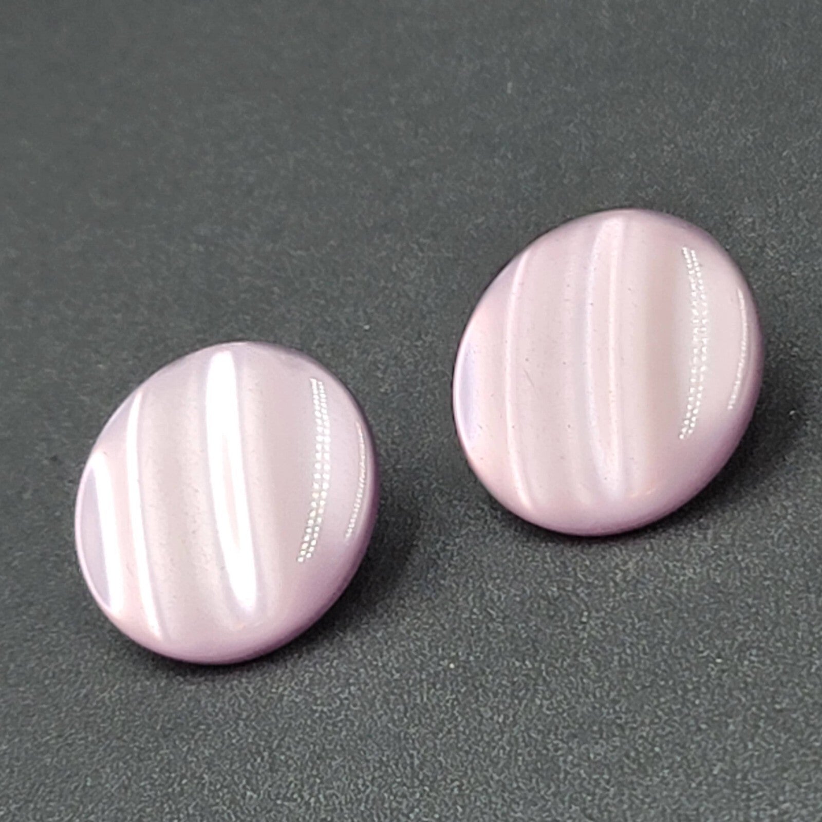 Vintage Pierced Earrings Purple Chatoyant Resin Round Discs 1 1/8"