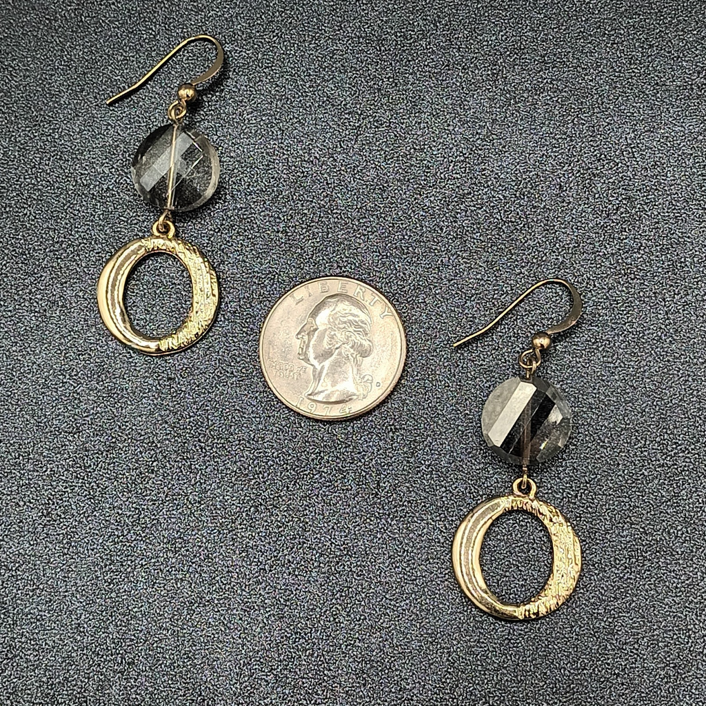 Pierced Earrings Gold tone Glass Bead Open Circle Dangle 1 5/8"