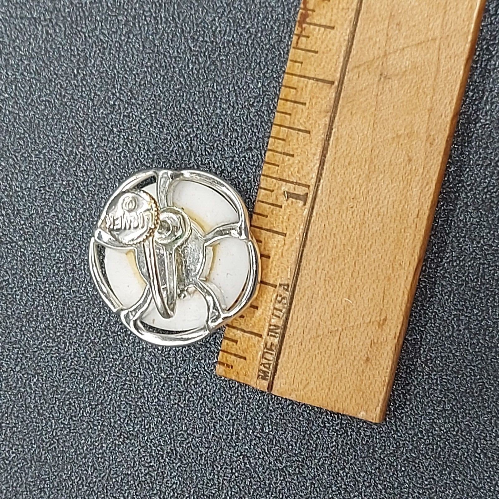 Vintage LISNER Clip on Earrings Silver tone White Disc Screw back 7/8"