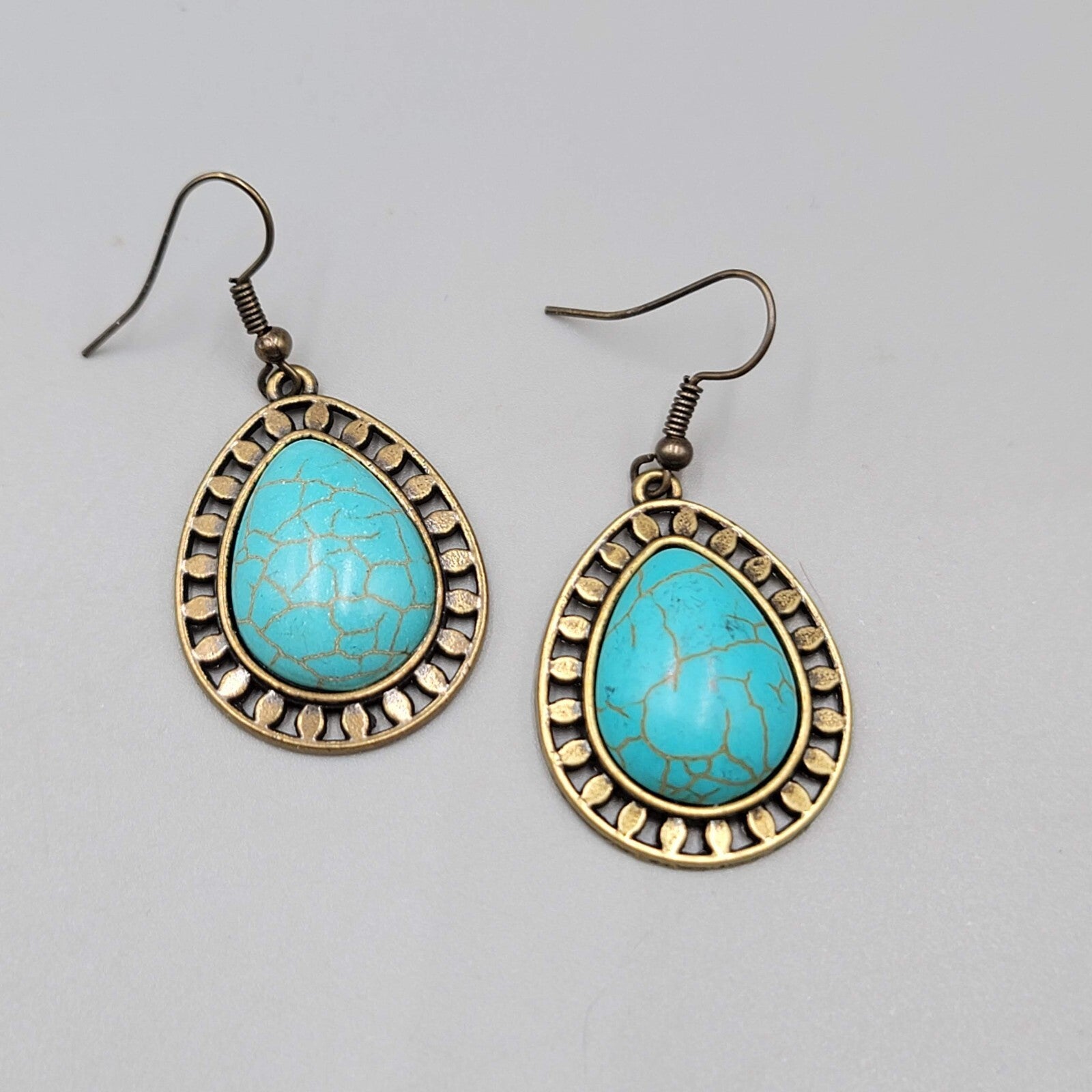 Teardrop Pierced Earrings Bronze tone Blue Howlite Dangle 1 1/8"