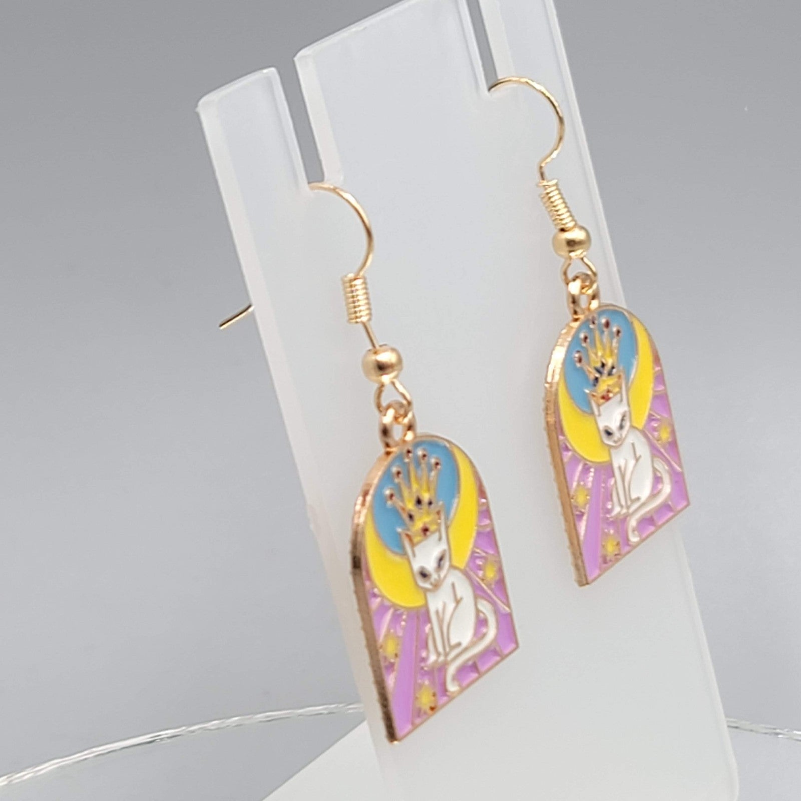 Kitty Cat in the Sun Enamel Pierced Earrings Gold tone Dangle 1 1/8"