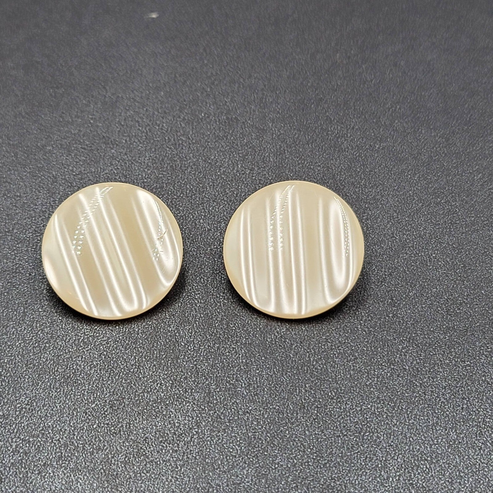 Vintage Pierced Earrings Pearloid Round Discs  1 1/8"