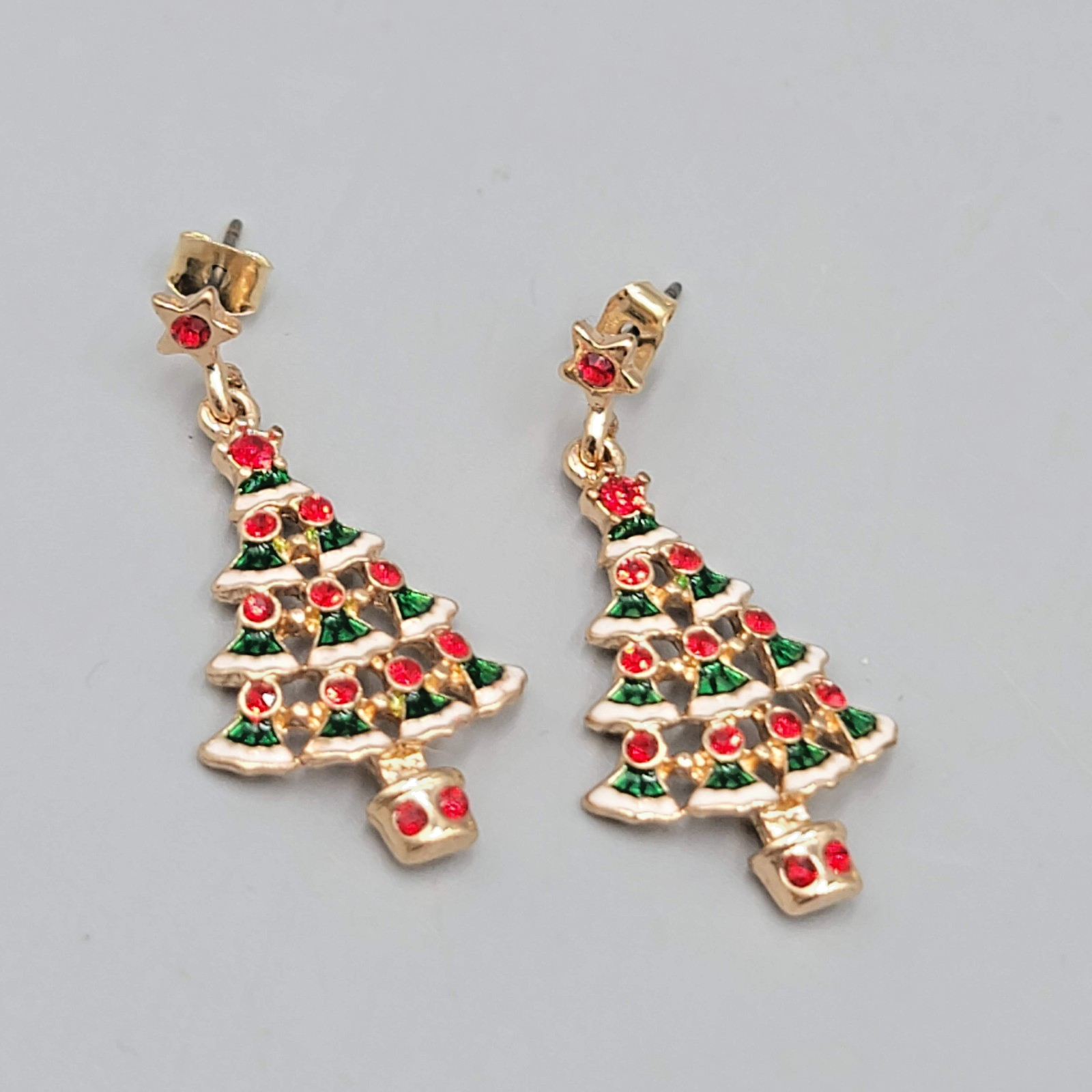 Christmas Tree Pierced Earrings Gold tone Dangle 1.25 in
