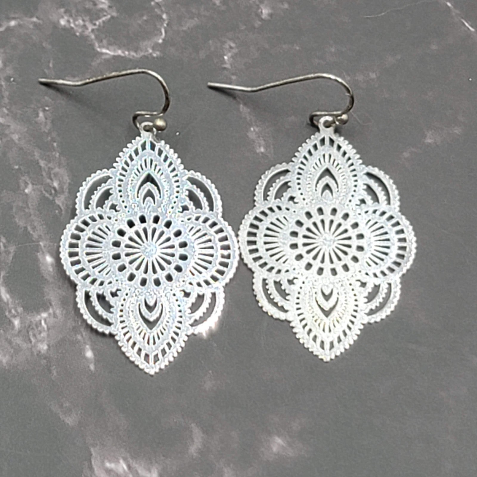 Laser Cut Metal Pierced Earrings Silver tone Dangle  1 3/8 in