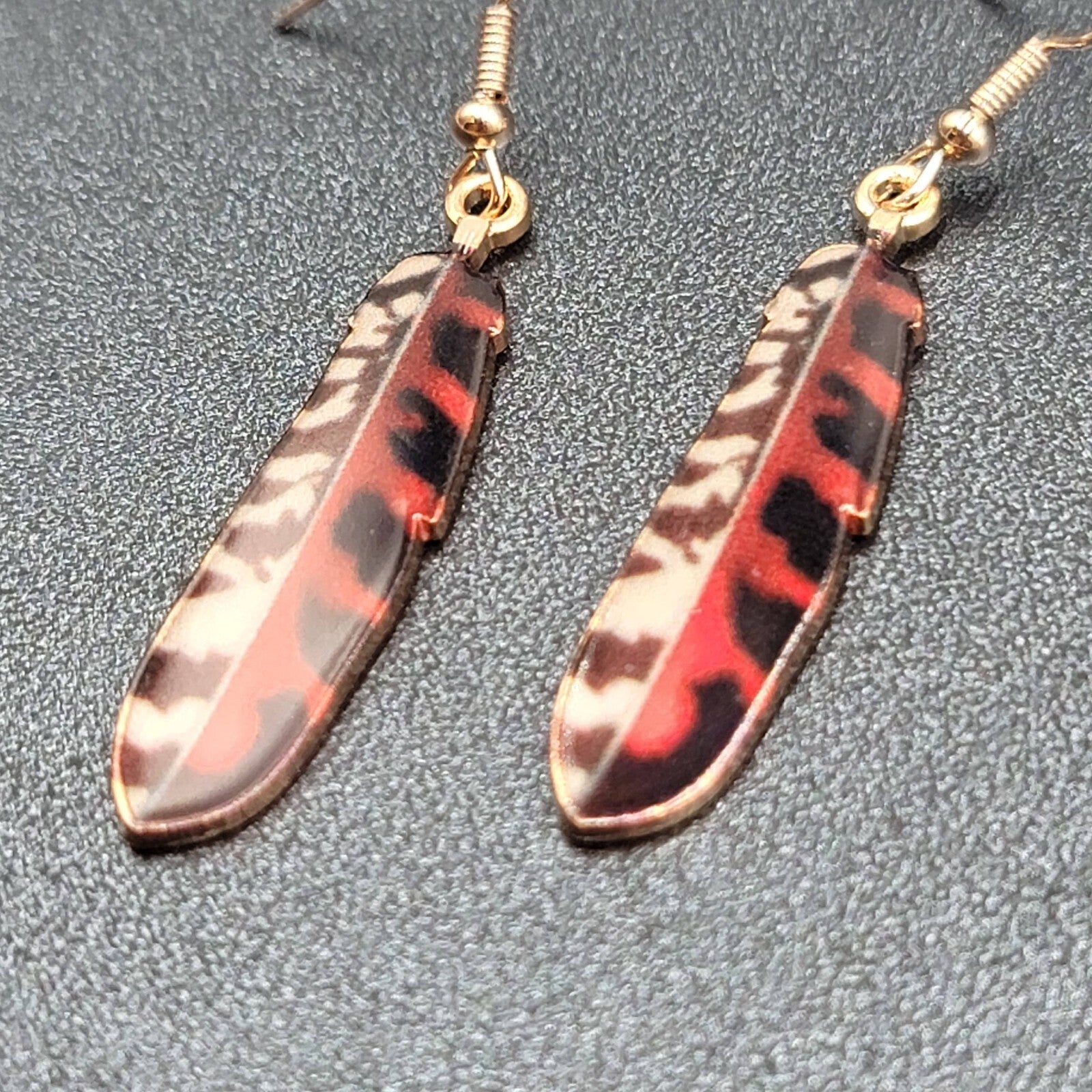 Metal Feather Pierced Earrings Red Black White Gold tone Dangle 1.5"