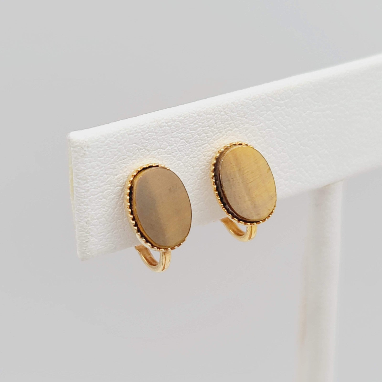 Vintage Tigers Eye Studs Clip on Earrings Gold tone Oval 3/8 in
