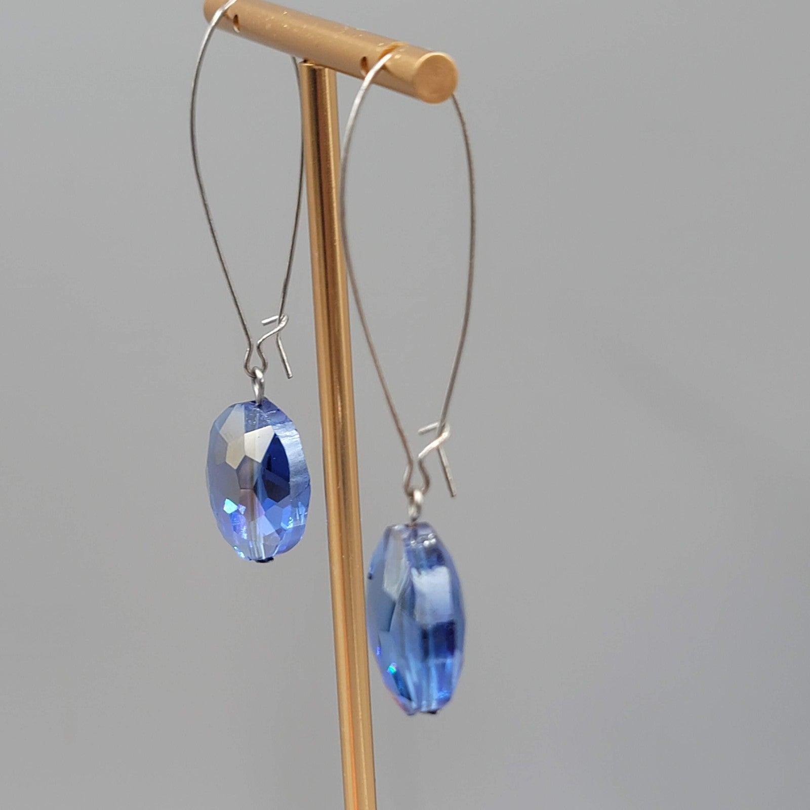 Faceted Blue Crystal Bead Pierced Earrings Silver tone Dangle Long 2.75 in