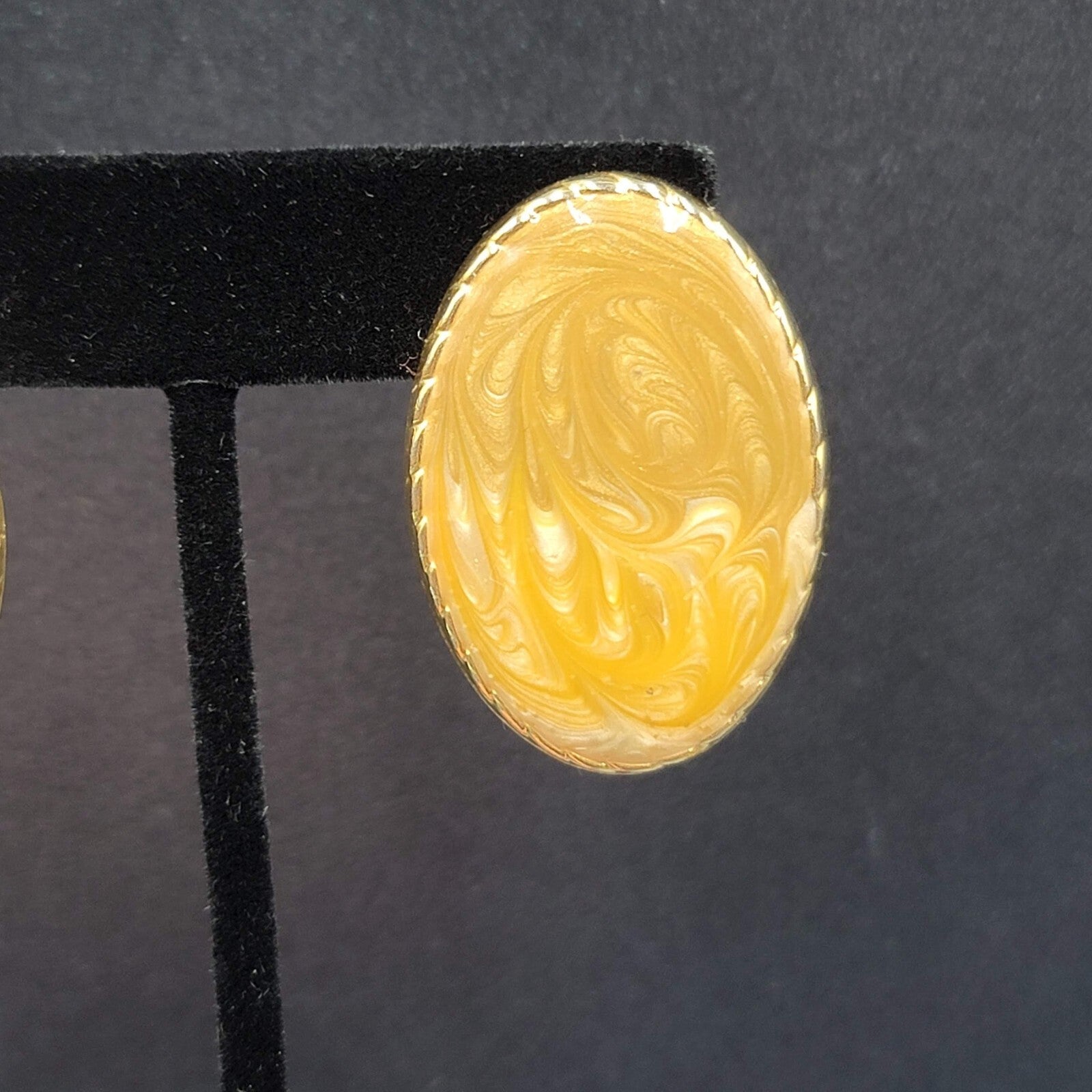 Vintage Pierced Earrings Gold tone Peach Enamel Swirl Large Oval Drop 1.5"