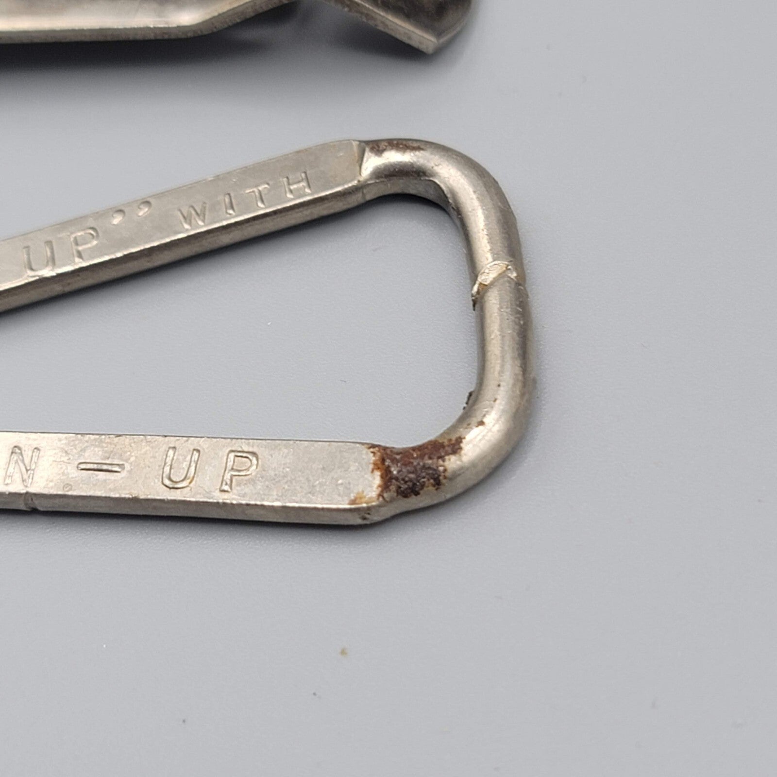 Vintage Seven Up Bottle Opener Advertising Handy Church Key 2