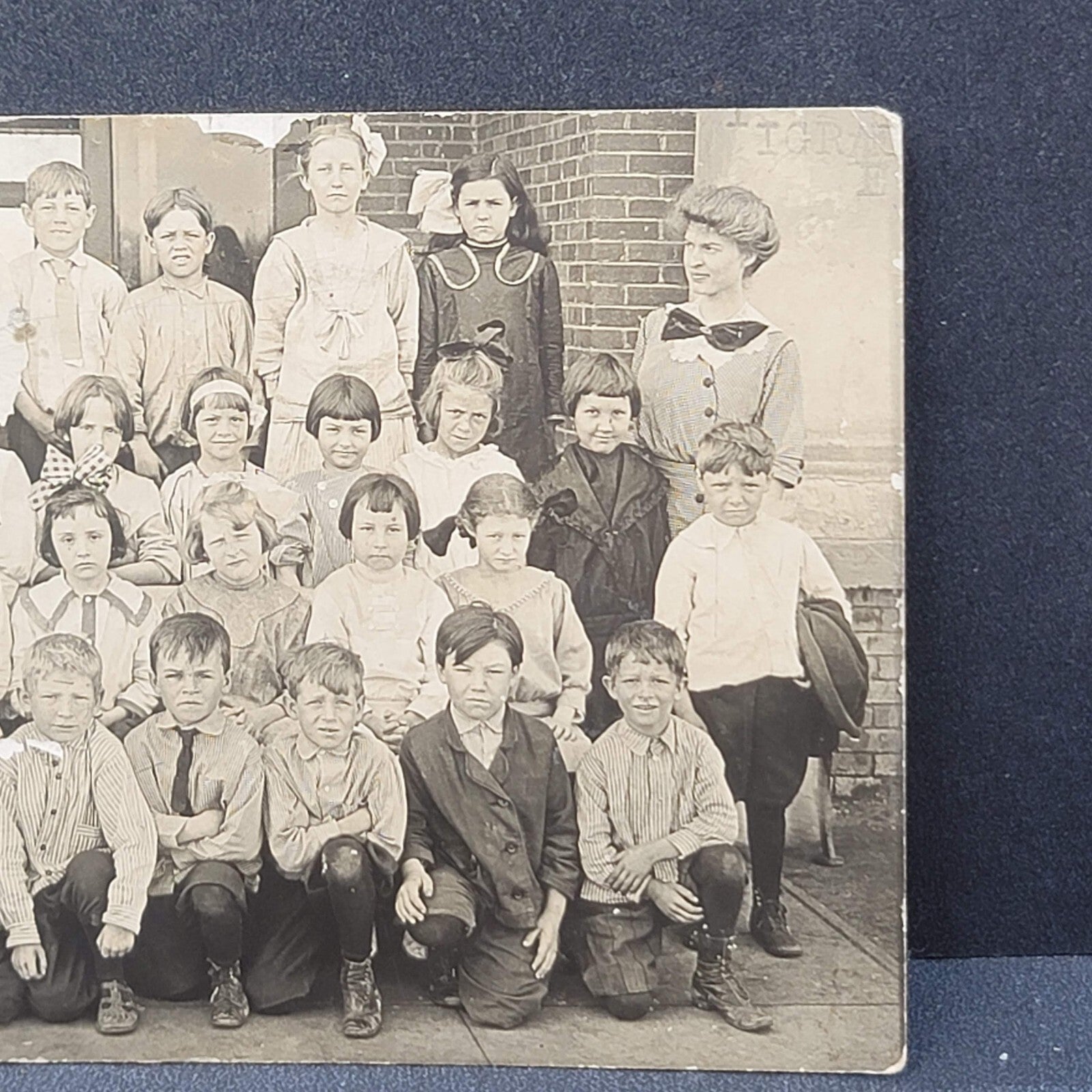 Antique RPPC Photo Postcard Kids Boys Girls School First GradeClass Photo 1911