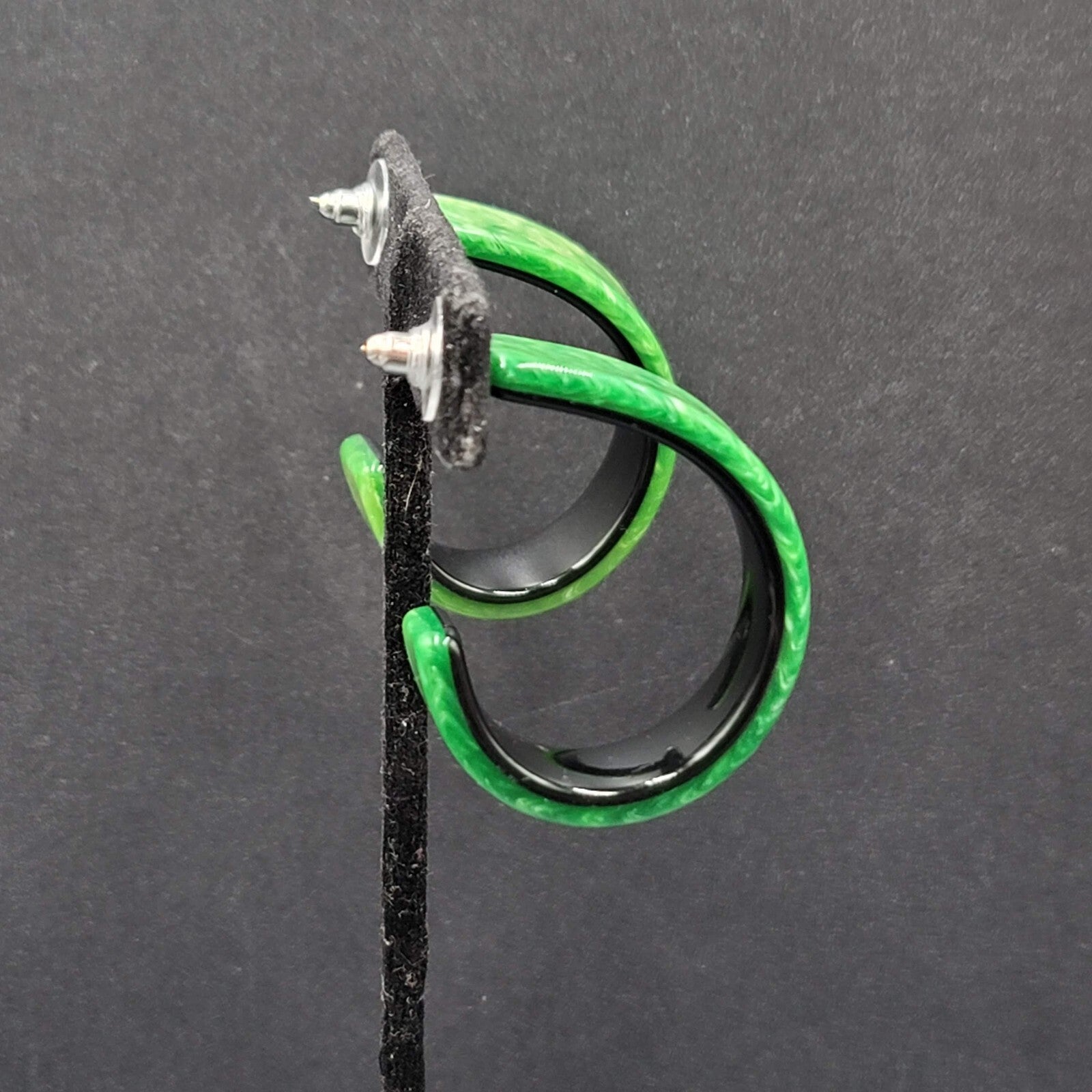 Pierced Earrings Green Black Resin Hoops Artsy 1 5/8"