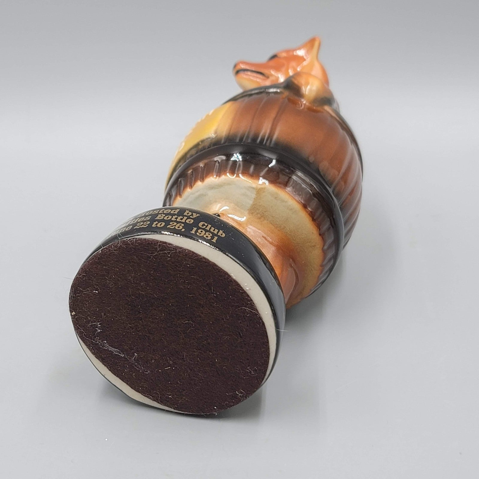 Vtg Jim Beam Fox Barrel Las Vegas 11th Convention Ceramic Paperweight