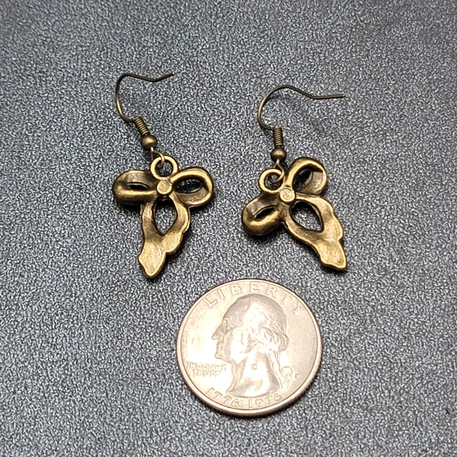 New Bow Pierced Earrings Bronze tone Dangle 7/8"