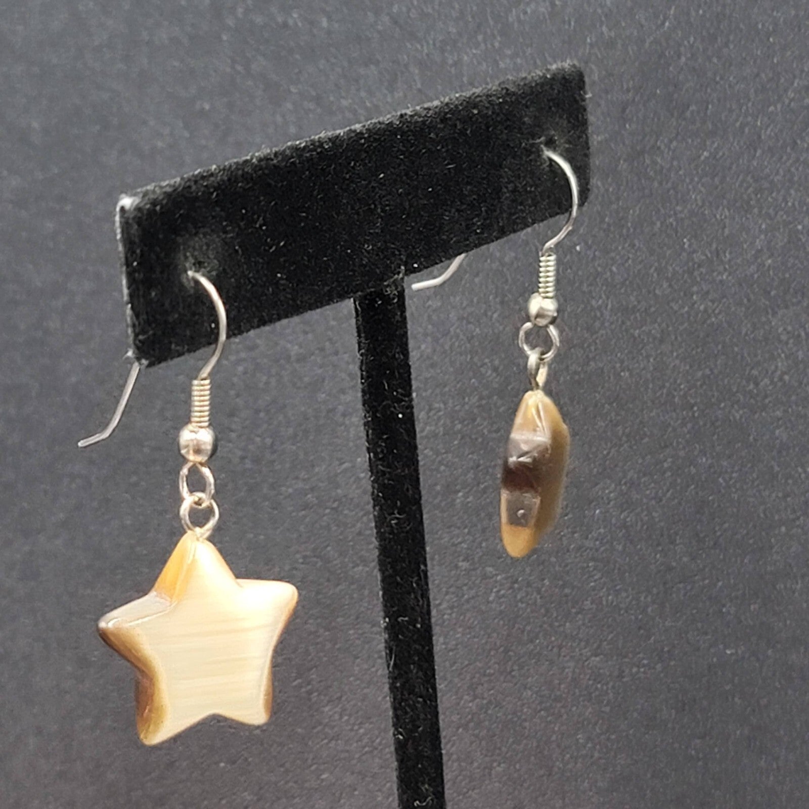 Pierced Earrings Silver tone Tan Brown Satin Cats Eye Glass Star Bead Dangle 3/4