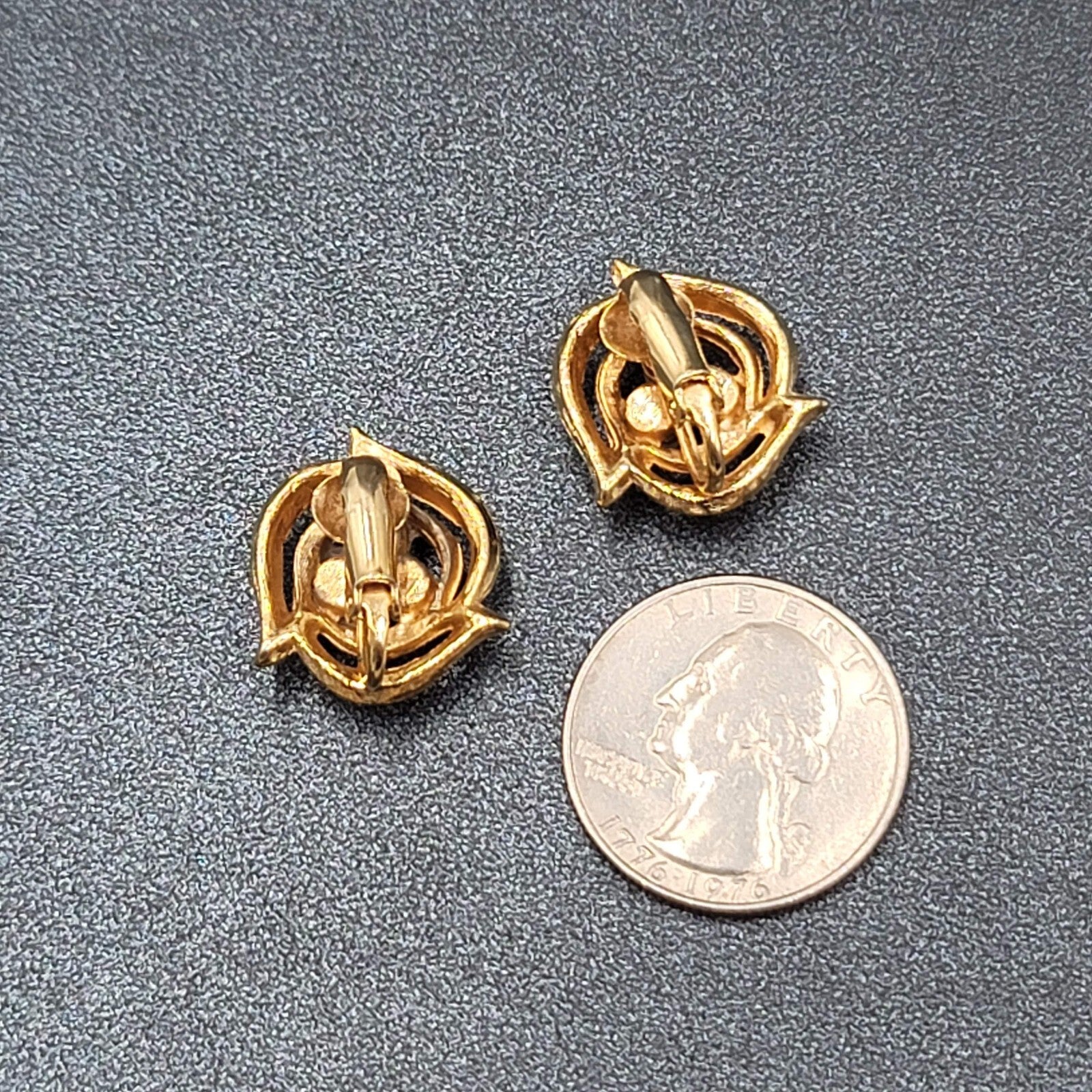 Vintage Clip on Earrings Textured Gold tone Faux Pearl Studs 3/4"