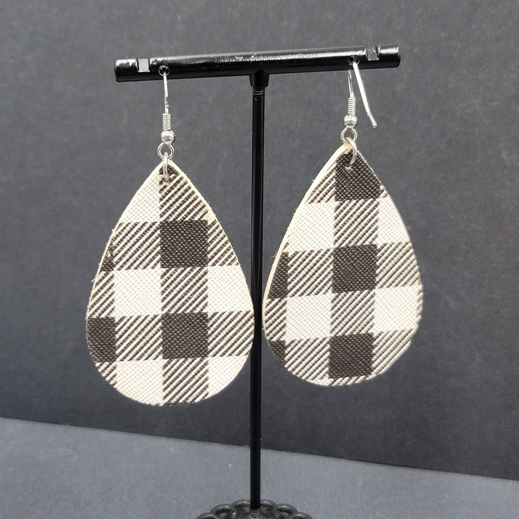 Pierced Earrings Black White Teardrop Plaid Dangle 2.25"