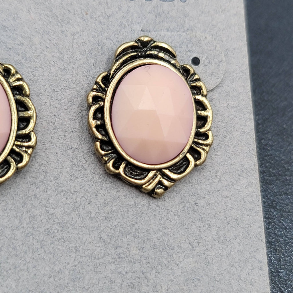 VintageCarol Inc  Pierced Earrings Gold tone Pink Faceted Oval Drop 3/4"