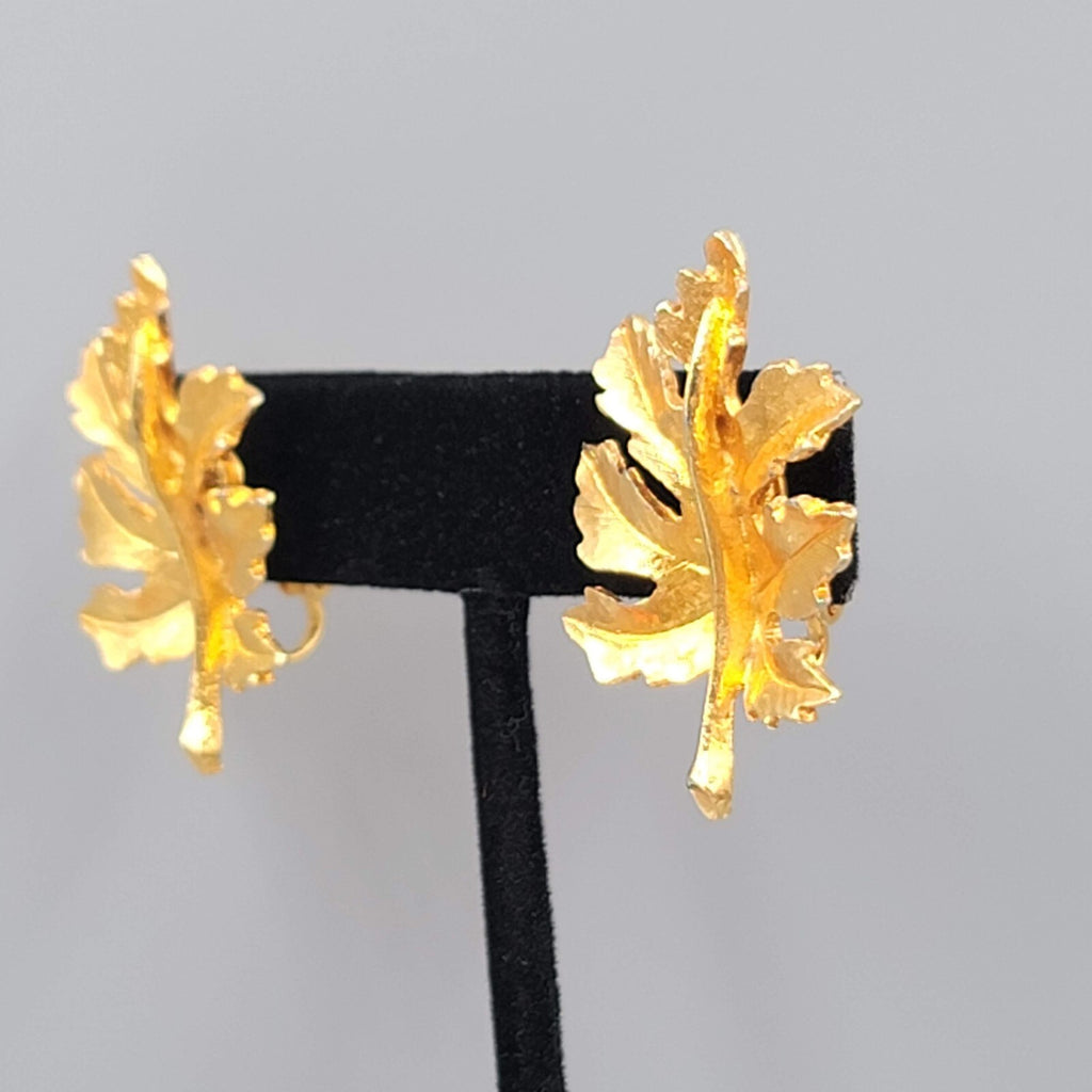 Vintage Gold Plated Leaf Clip on Earrings Leaves Drop 1 3/8"