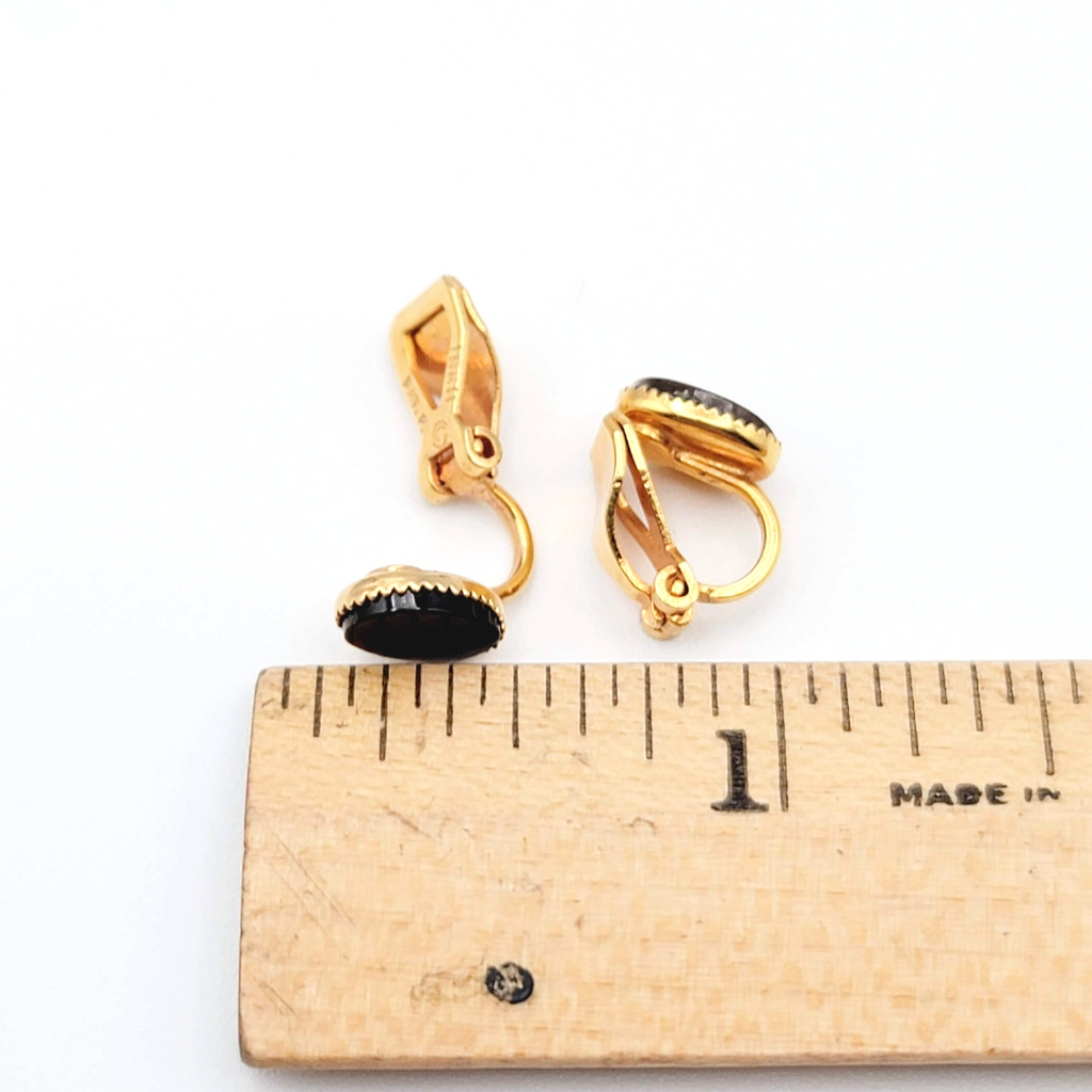 Vintage Tigers Eye Studs Clip on Earrings Gold tone Oval 3/8 in