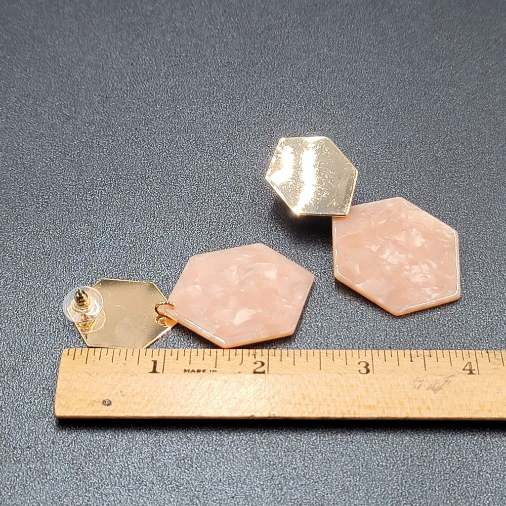 Pierced Earrings Gold tone Pink Resin Geometric Dangle 2.5"