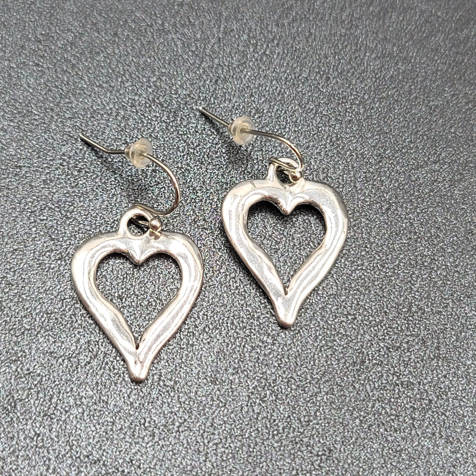 Pierced Earrings Silver tone Open Heart Dangle 1"