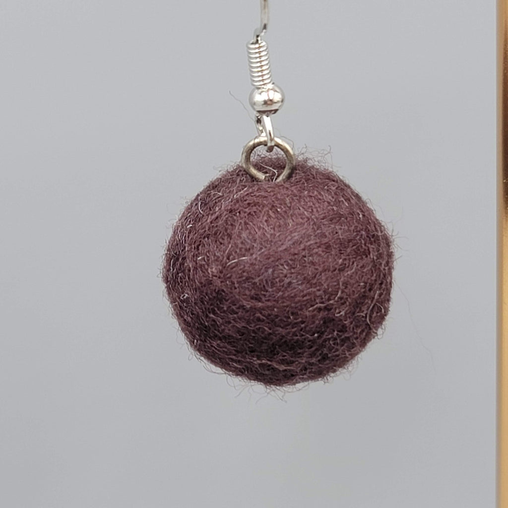 Brown Real Wool Ball Pierced Earrings Silver tone Dangle 3/4"