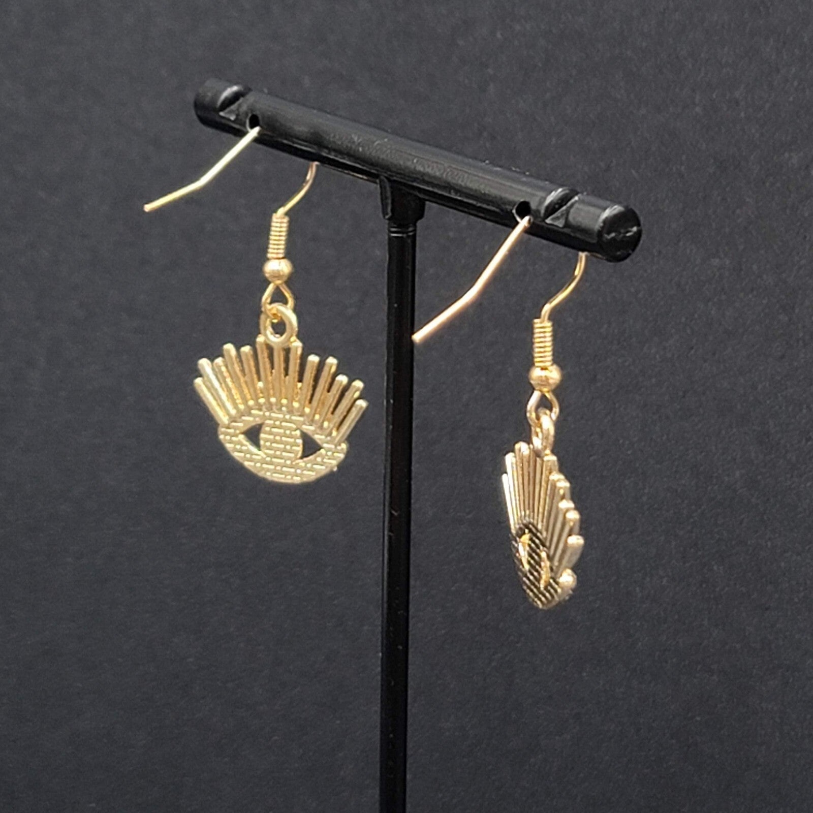 New Evil Eye Pierced Earrings Gold tone Enamel Dangle Eyelashes 5/8"