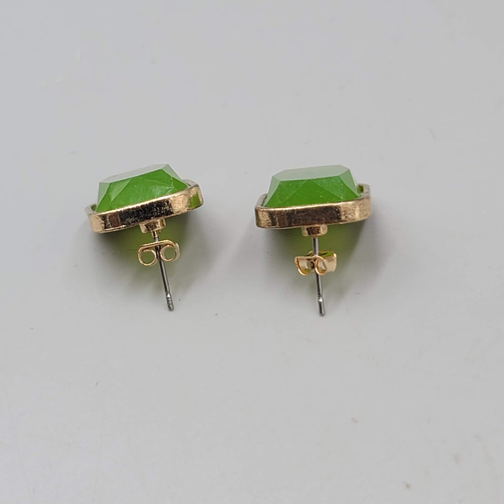 Green Rectangle Faceted Pierced Earrings Gold tone Drop 3/4"