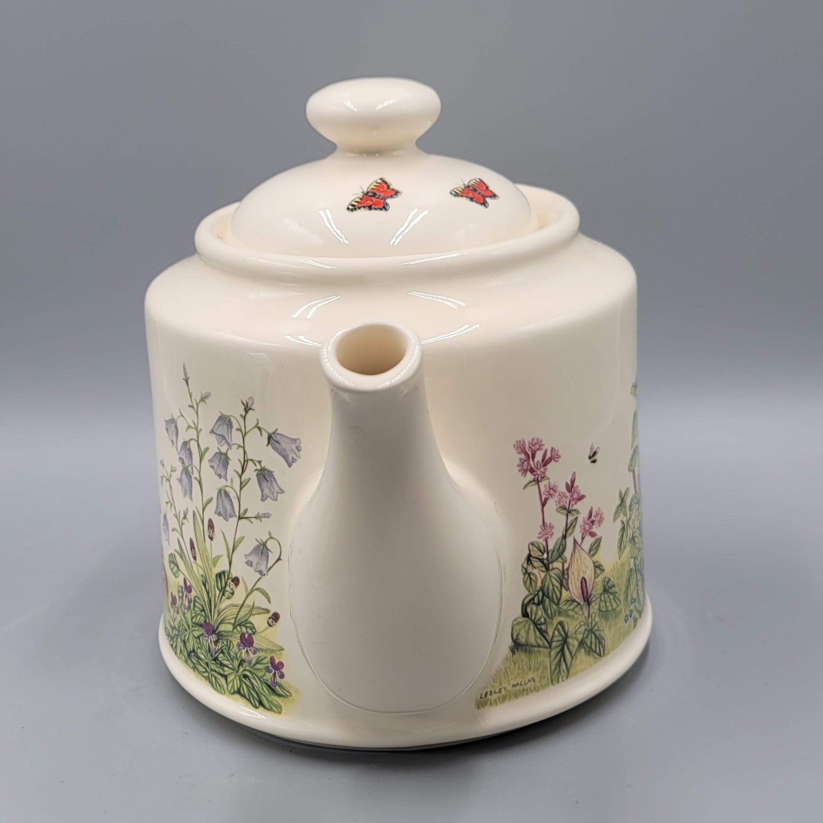 Vintage Wade Hedgerow Teapot with Flowers Bees Butterflies Signed