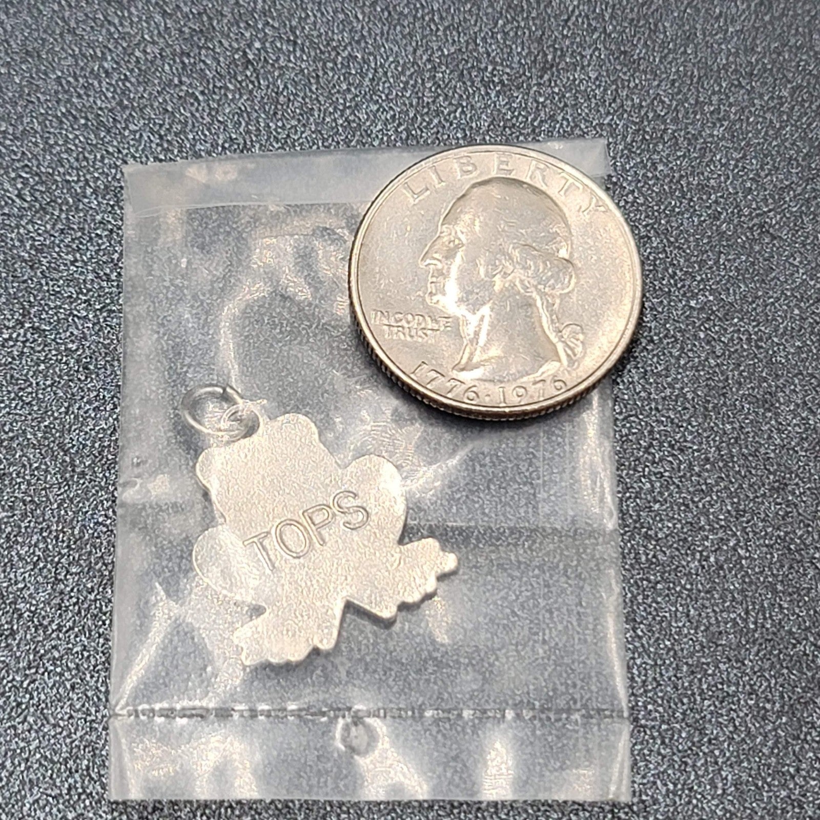 Tops Leap Tuit Frog Charm Silver tone Green Enamel 7/8" New