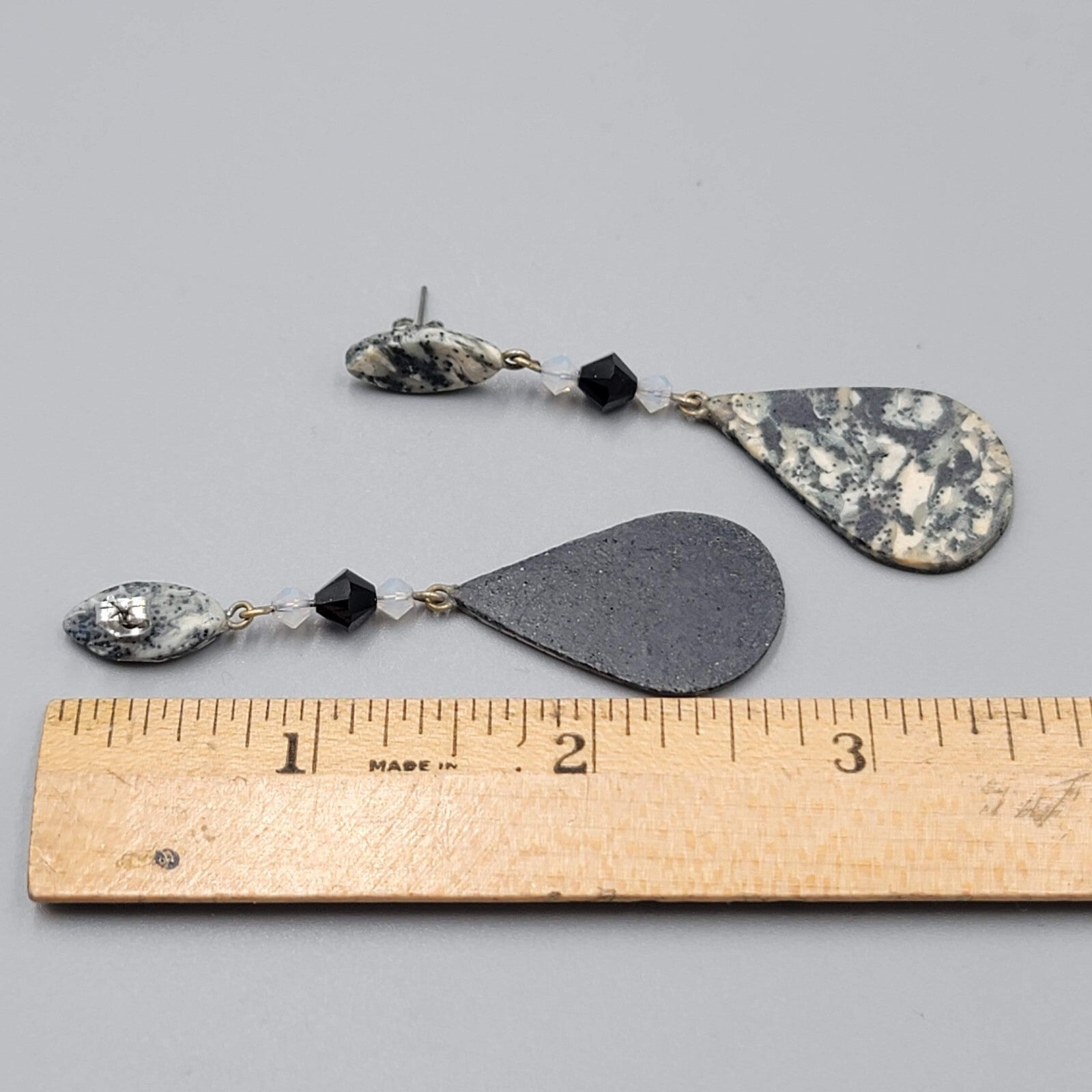 Long Pierced Earrings Gray Black Beaded Teardrop Dangle Signed 2 5/8"