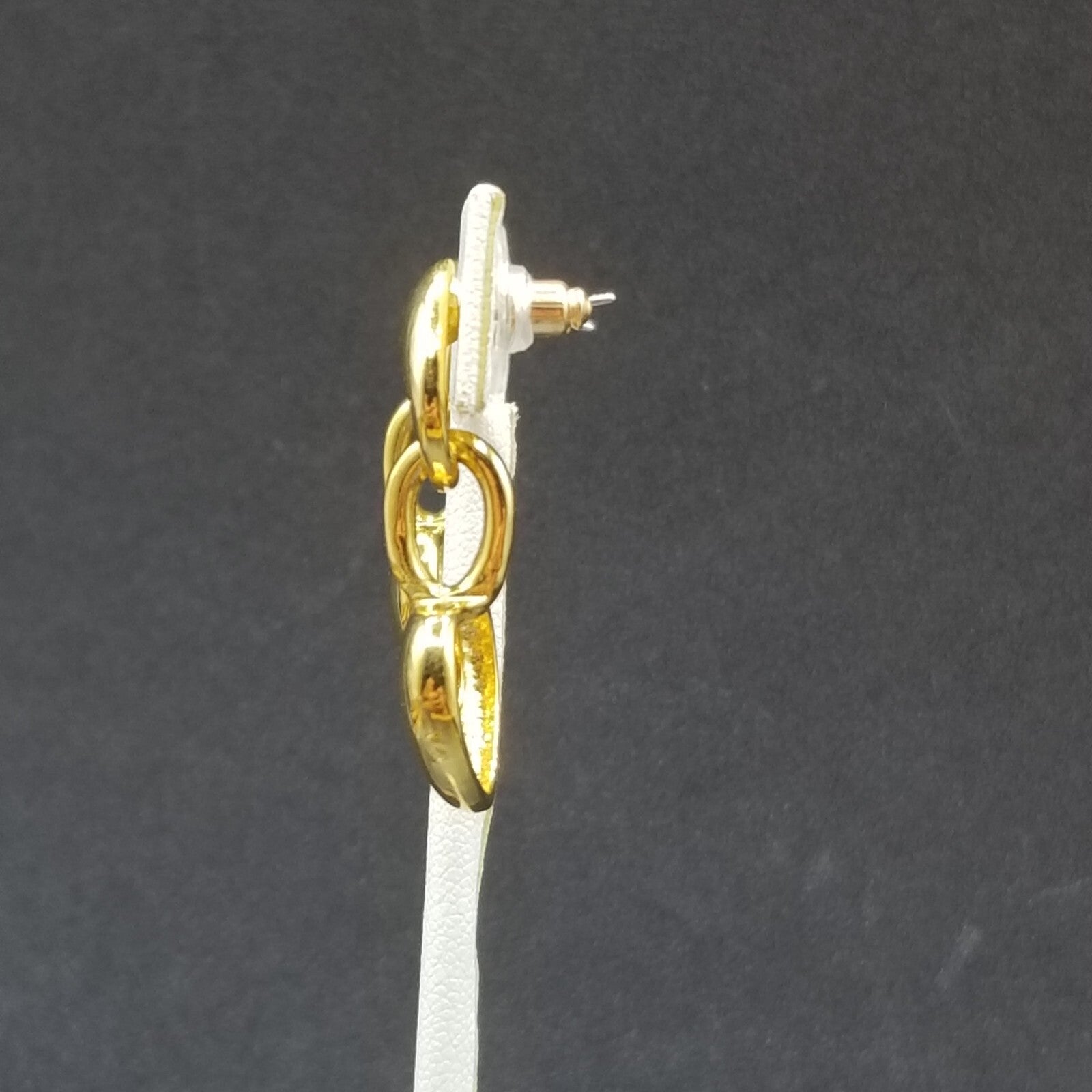 Pierced Earrings Gold tone Chain Heart Statement Dangle 1 1/4"