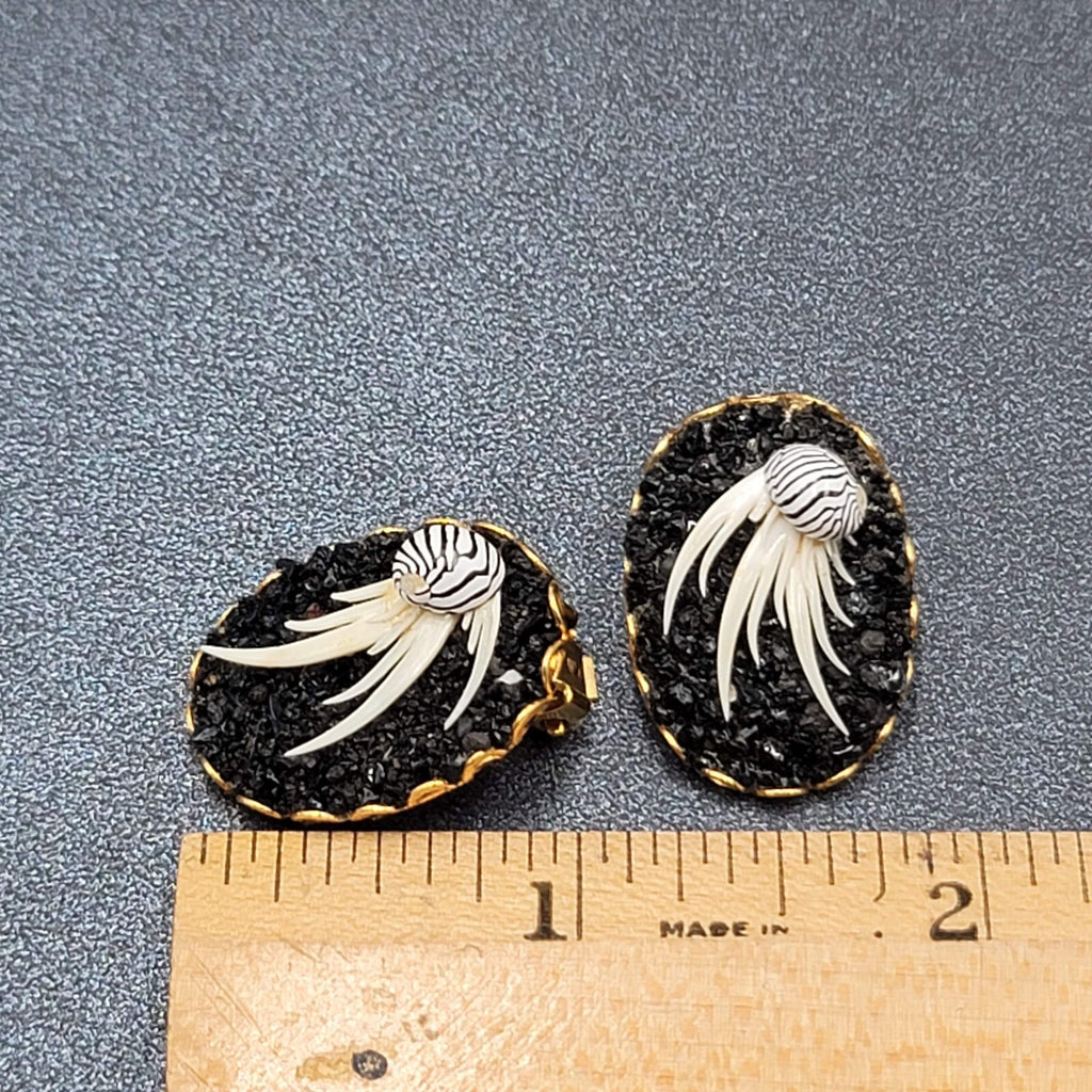 Vintage Clip on Earrings Gold tone Black Druzy Seashell Drop 1"