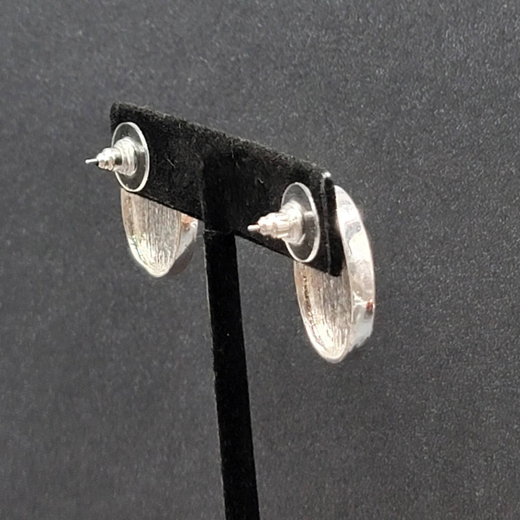Pierced Earrings Silver tone Ivory White Enamel Oval Drop 7/8"