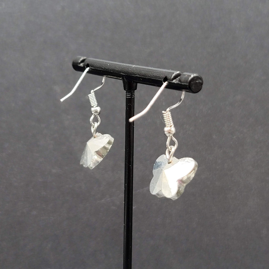 Pierced Earrings Silver tone Rainbow Heliotrope Butterfly Dangle Bead 1/2"