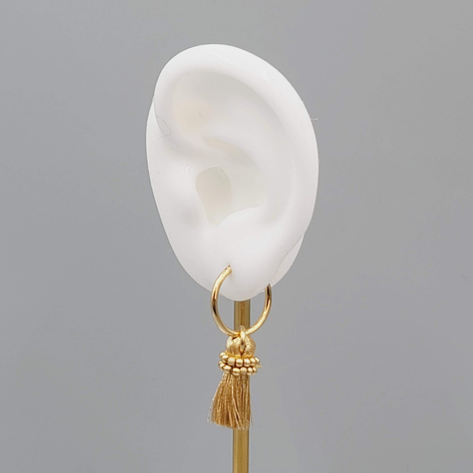 Pierced Earrings Gold tone Hoops Metallic Tassel Dangle 1.5"