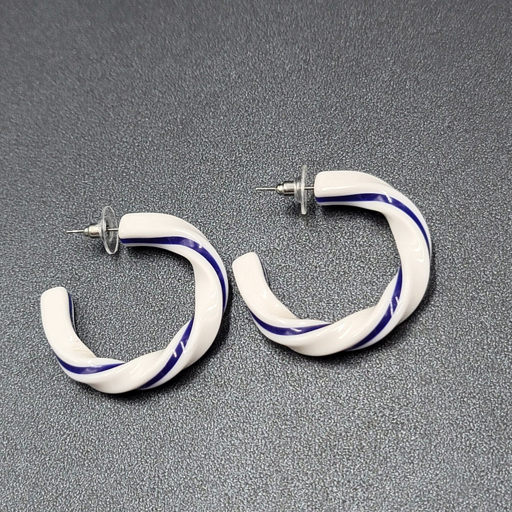 Pierced Earrings White Blue Acrylic Twist Hoops  1.5"