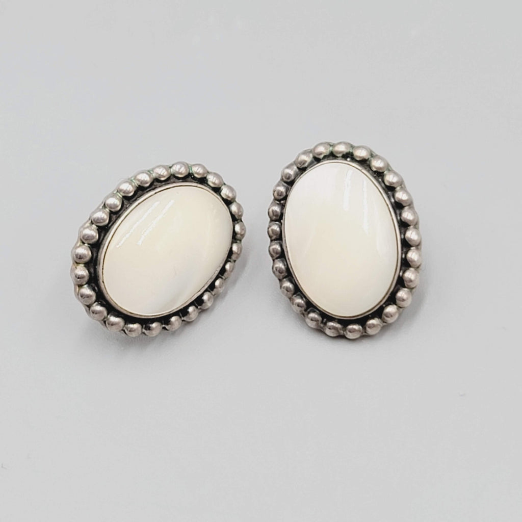 Vintage Signed ATI Mexico Sterling Silver MOP Pierced Earrings Mother of Pearl